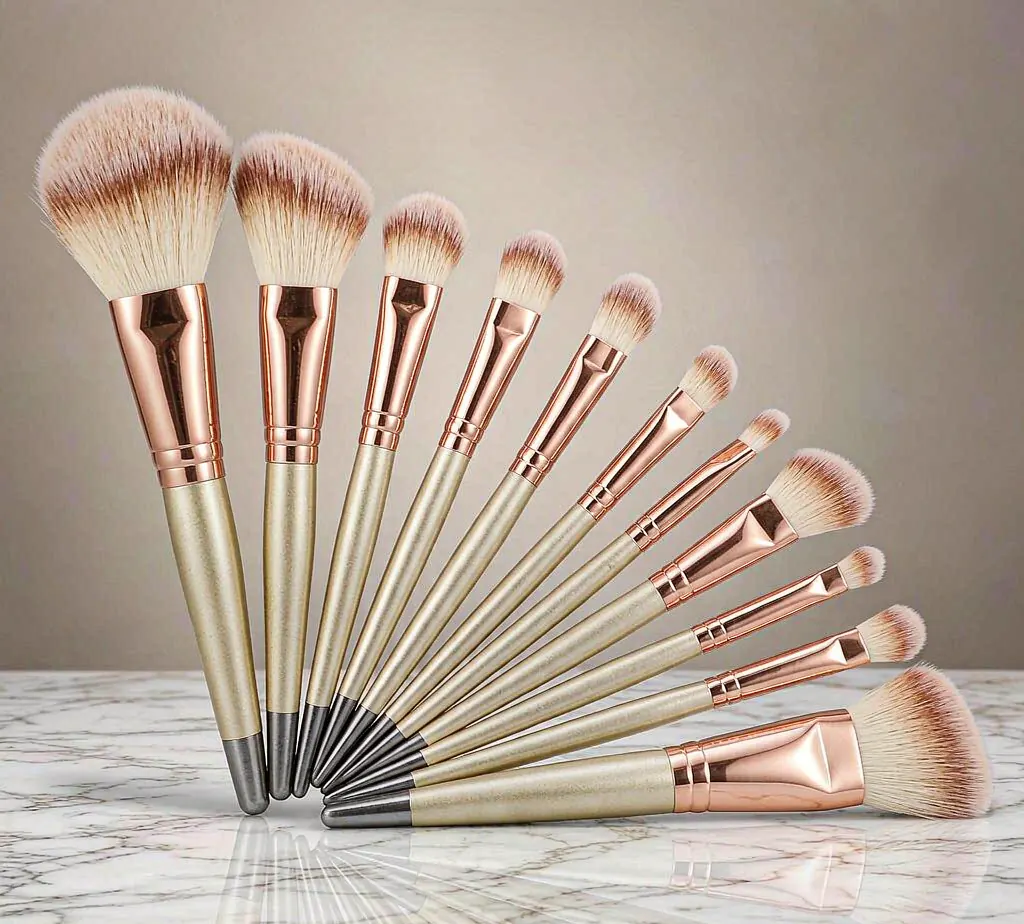 Makeup brushes product range